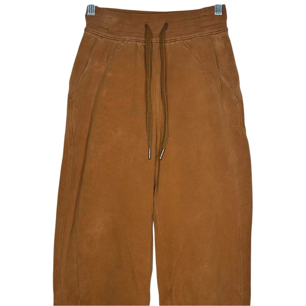 Lululemon Scuba Relaxed High-Rise Jogger Copper Brown Size 0